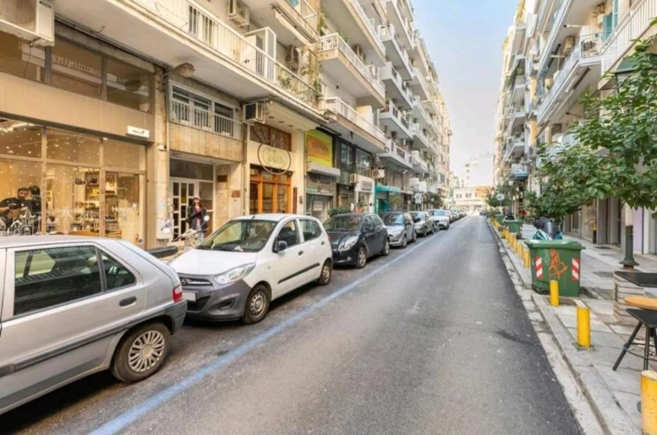 Liva Studio Center Thessaloniki, Agias Sofias Griechenland
